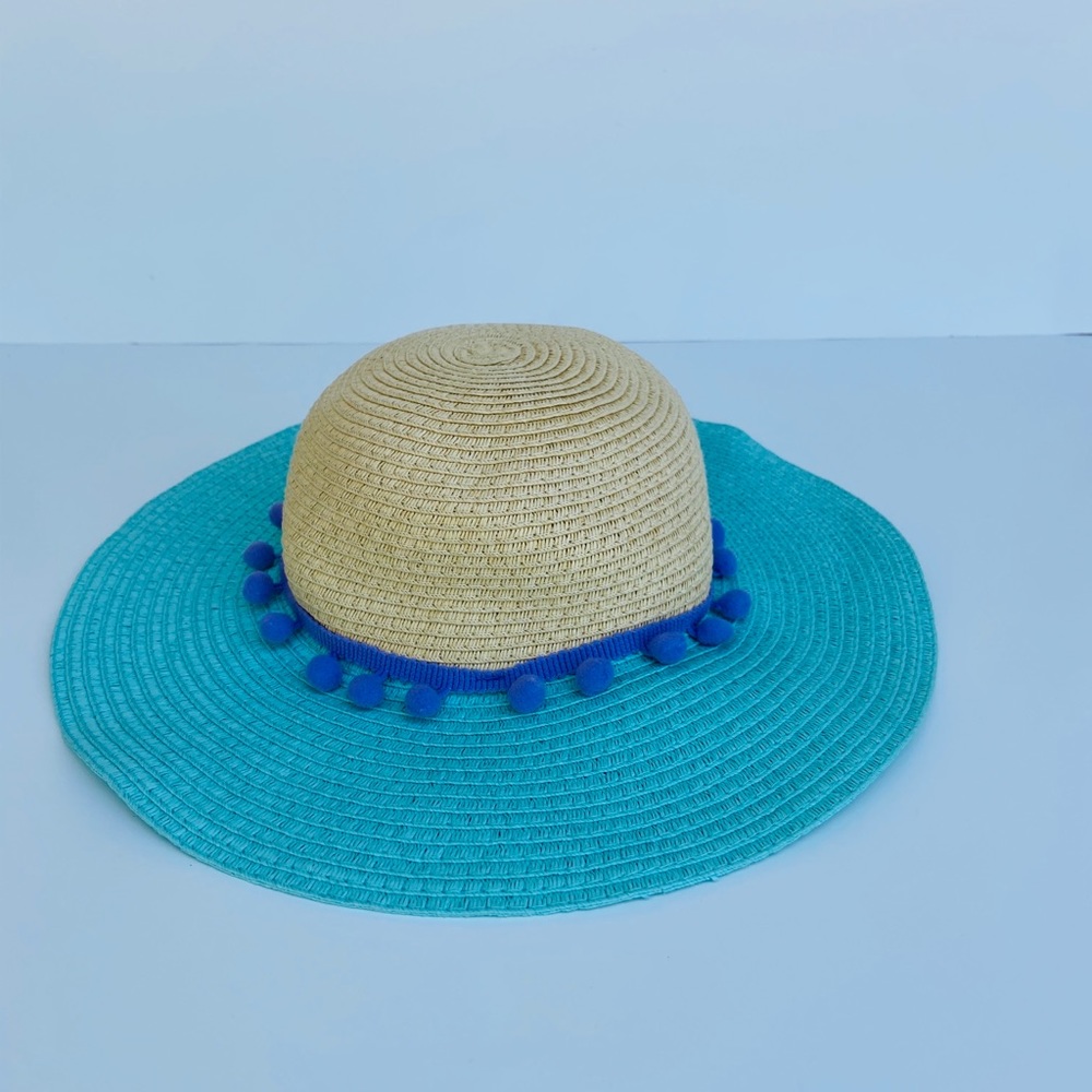 Hat for girls fashion